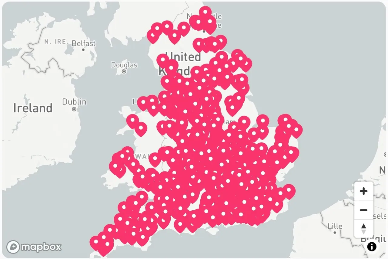 Map of England and Wales covered in hundreds of pink markers — every planning application Arkiplan has submitted.